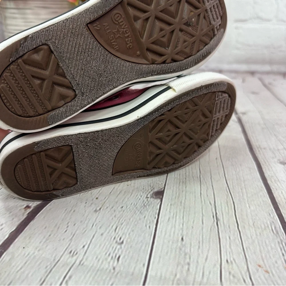Converse good excellent